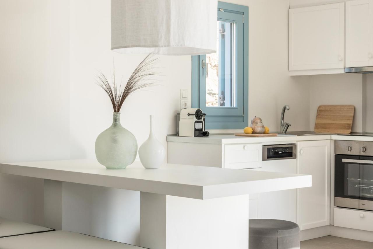Eneos Kythnos Beach Villas-Executive And Premium Villas Екстериор снимка